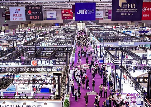 破局而出！朗蔚光学仪器闪耀CIOE，以自研硬核技术引领精密检测新浪潮